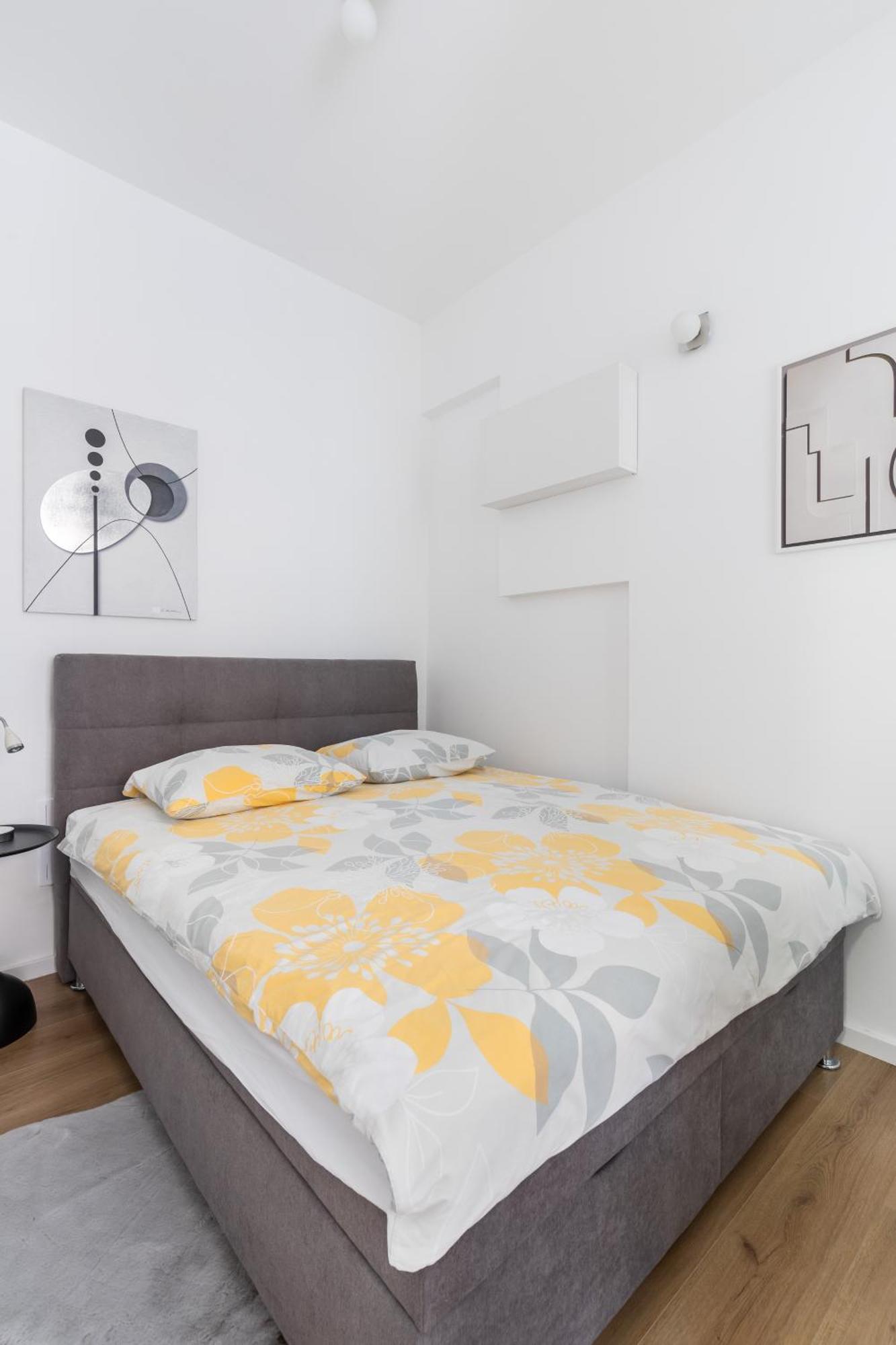 Apartment Modern Studio Near Znjan Beach Split Dış mekan fotoğraf